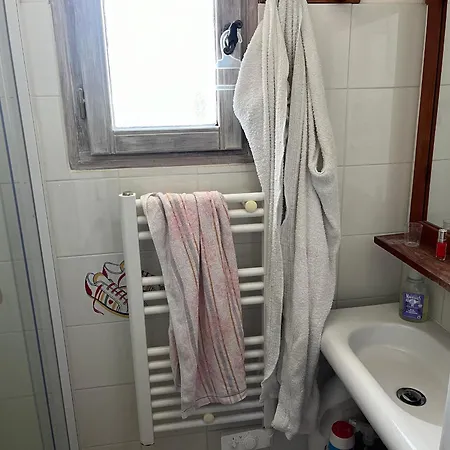 Holiday home Maison A 6 Pers, Animaux Admis, Wifi - Fr-1-823-158